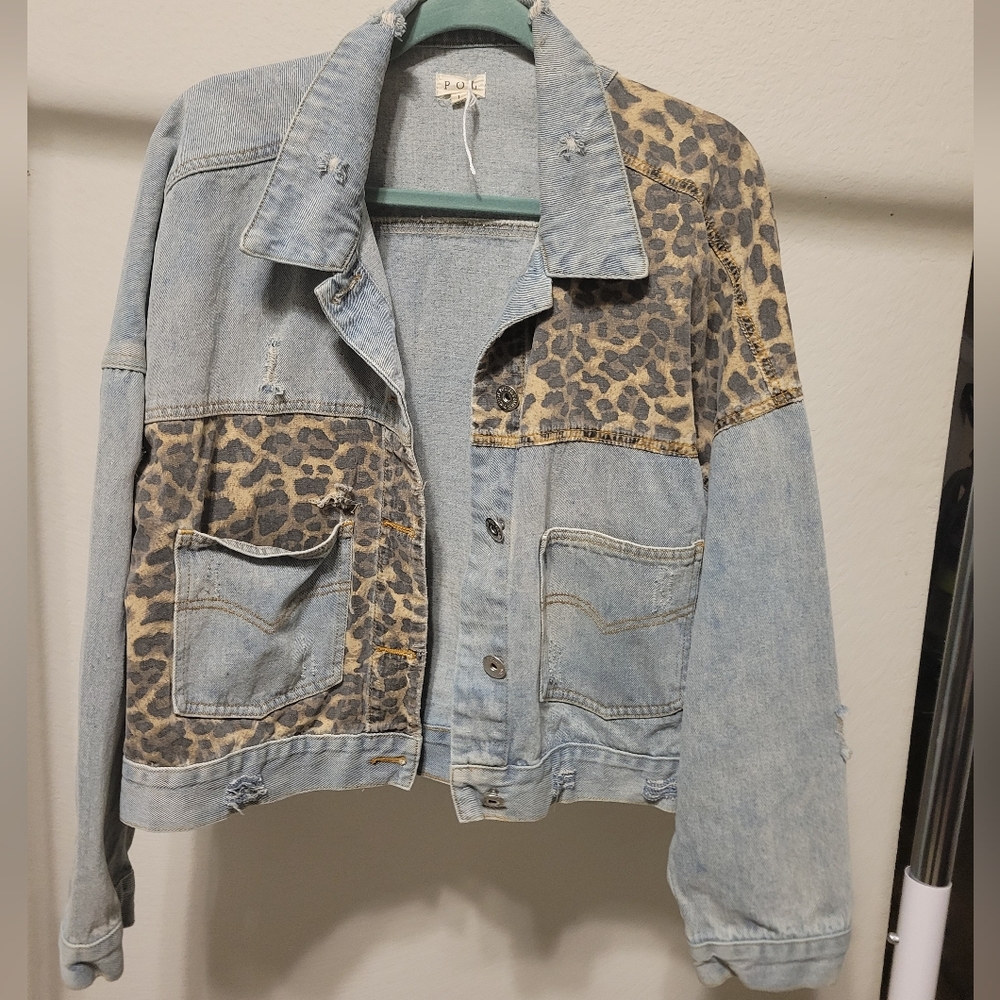 POL Light Blue and Leopard Print Denim Jacket